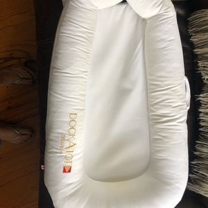 Deluxe Plus DockATot